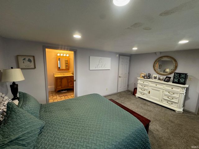 301 S Elm Street, Hagerstown, IN 47346