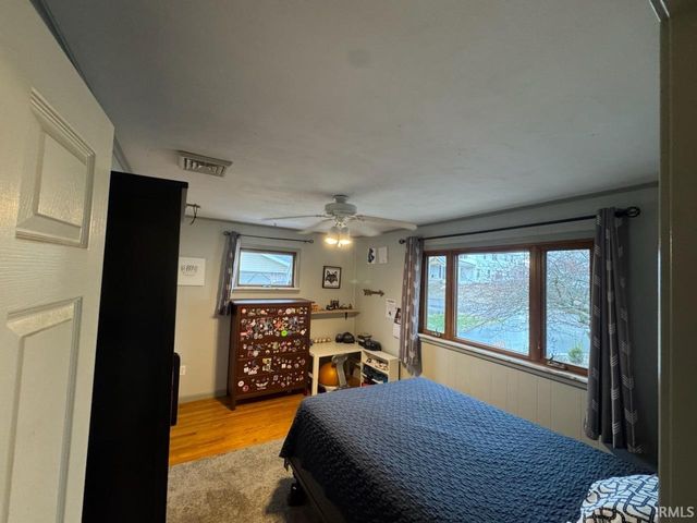 301 S Elm Street, Hagerstown, IN 47346