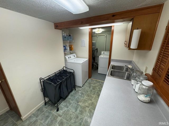 301 S Elm Street, Hagerstown, IN 47346