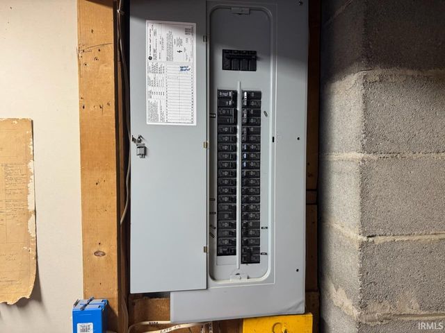 301 S Elm Street, Hagerstown, IN 47346