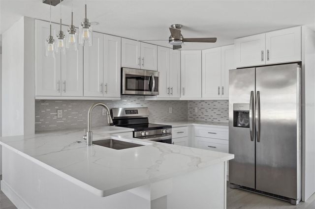 10517 GREENWAY AVENUE, Englewood, FL 34224