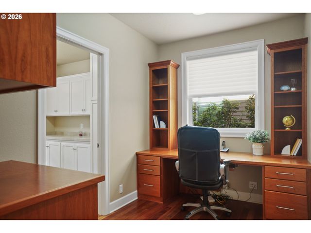 2250 TURNBERRY Ct, Eugene, OR 97401