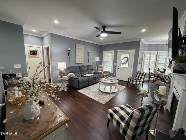 143 Patriot Crossing 143, Greeneville, TN 37745