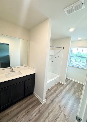 752 Saratoga Drive, Seagoville, TX 75159