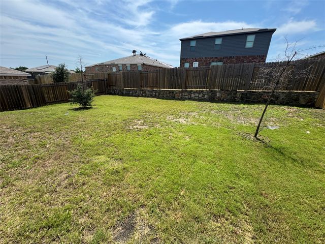 752 Saratoga Drive, Seagoville, TX 75159