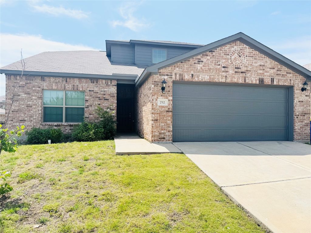 752 Saratoga Drive, Seagoville, TX 75159
