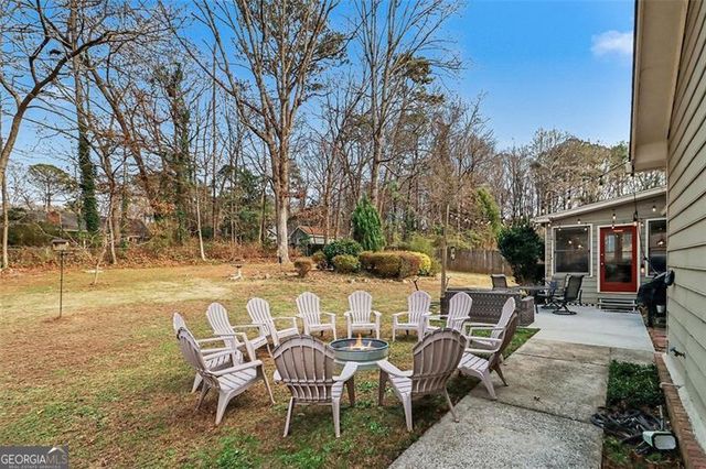 1490 HICKORY, Lilburn, GA 30047