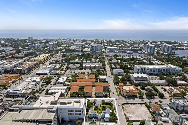 90 SE 5th Avenue, Delray Beach, FL 33483