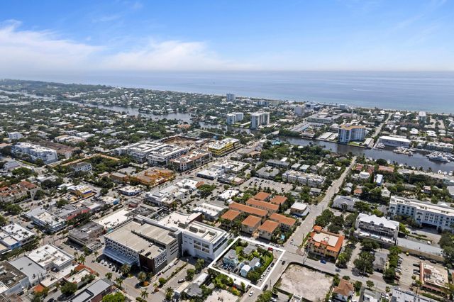 90 SE 5th Avenue, Delray Beach, FL 33483