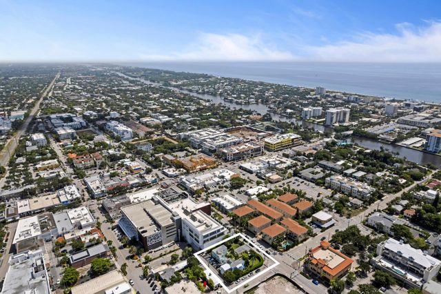 90 SE 5th Avenue, Delray Beach, FL 33483
