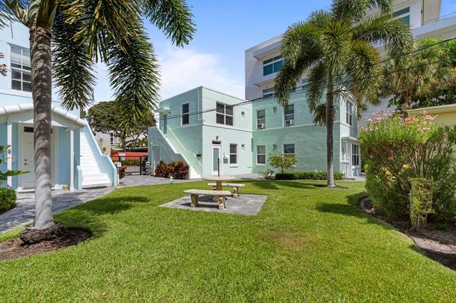 90 SE 5th Avenue, Delray Beach, FL 33483