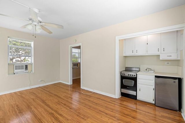 90 SE 5th Avenue, Delray Beach, FL 33483