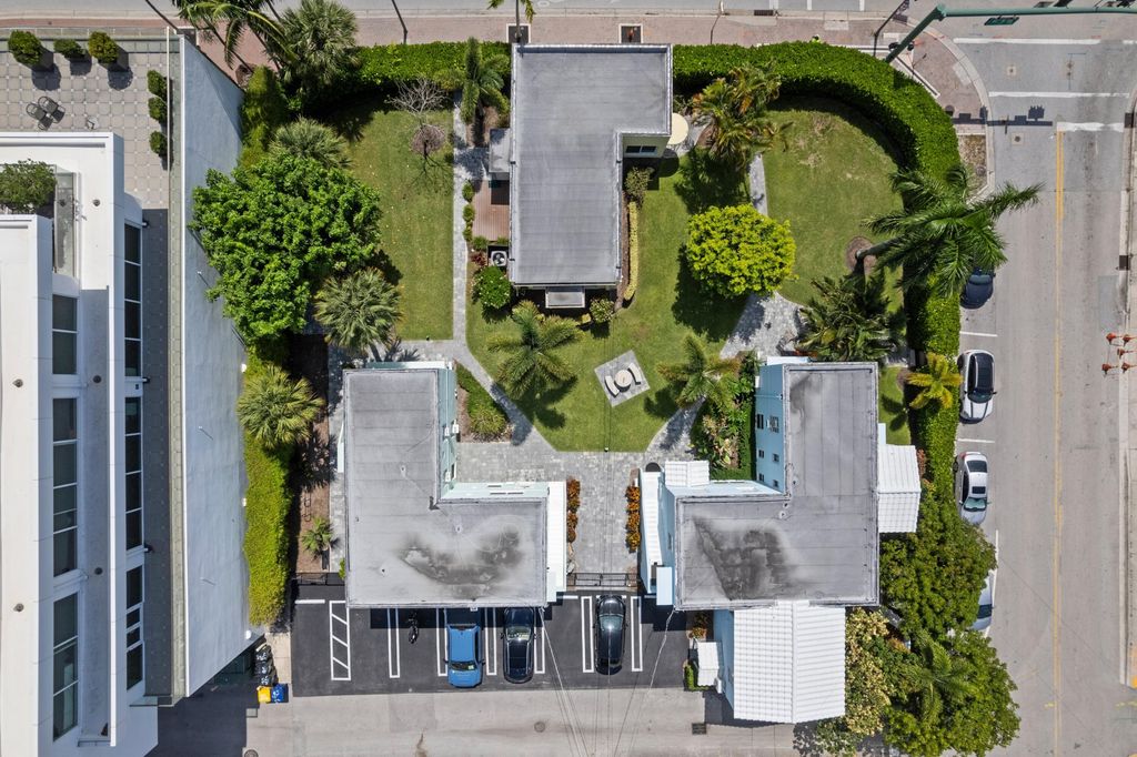 90 SE 5th Avenue, Delray Beach, FL 33483