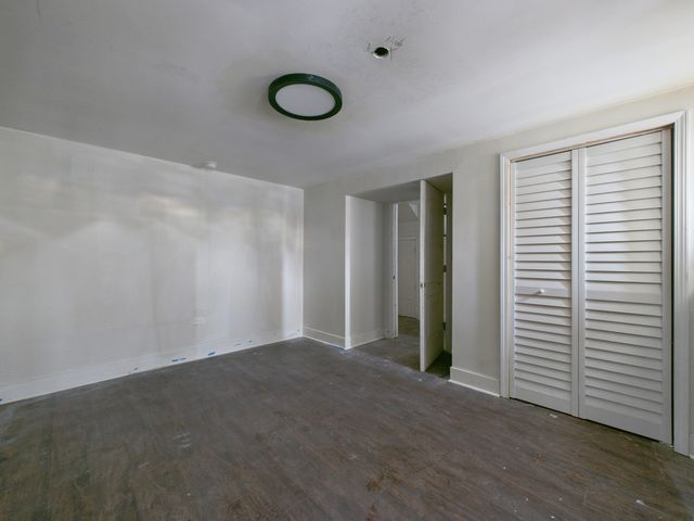 8024 S Loomis Boulevard, Chicago, IL 60620