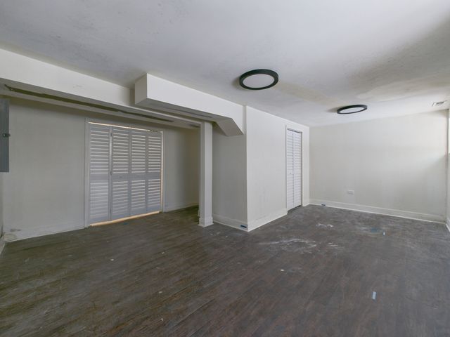 8024 S Loomis Boulevard, Chicago, IL 60620