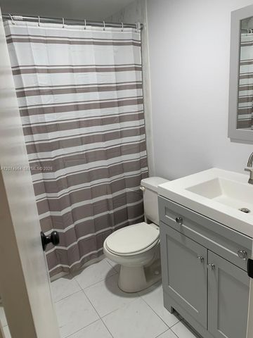 1990 Marseille Drive 206, Miami Beach, FL 33141