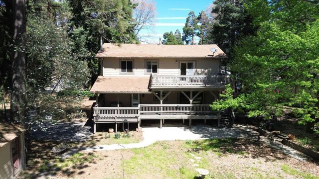 21645 Jobs Peak Road, Cedarpines Park, CA 92322