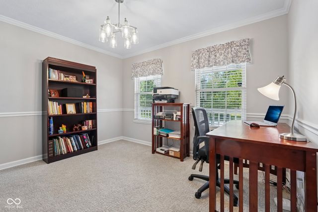10515 Wildwood Drive, Zionsville, IN 46077