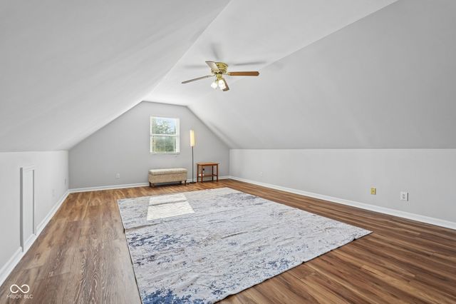 10515 Wildwood Drive, Zionsville, IN 46077