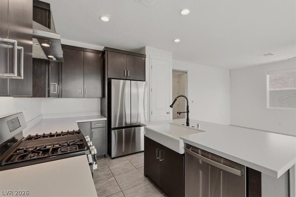 4423 Frias Falls Avenue, Las Vegas, NV 89141 — photo 4
