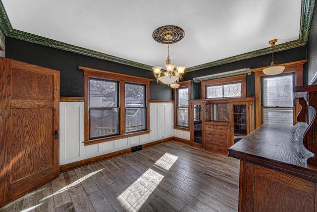 1539 Cleveland Avenue, Whiting, IN 46394