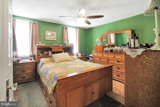 6602 WALKER ST, Philadelphia, PA 19135