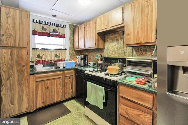 6602 WALKER ST, Philadelphia, PA 19135