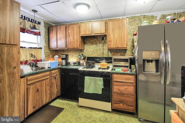 6602 WALKER ST, Philadelphia, PA 19135