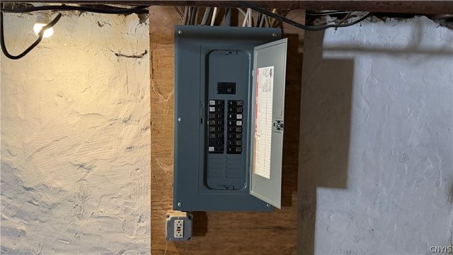 377 Main Street, Schroeppel, NY 13135