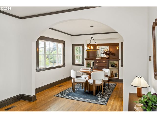 9304 N HODGE Ave, Portland, OR 97203