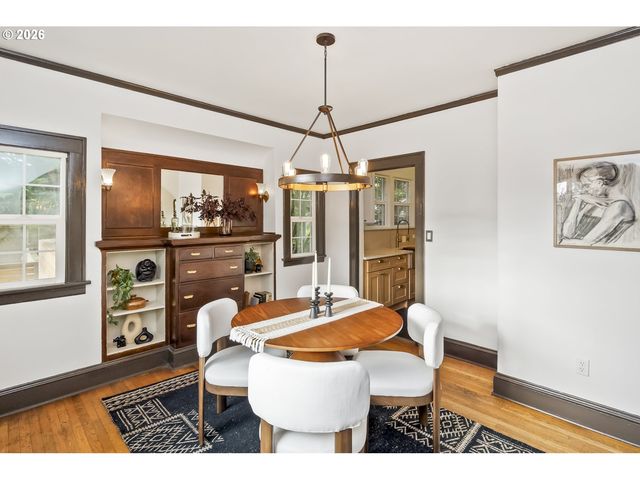 9304 N HODGE Ave, Portland, OR 97203