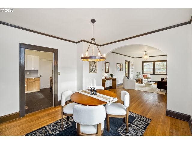 9304 N HODGE Ave, Portland, OR 97203