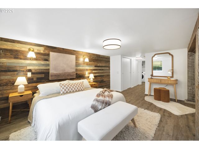 9304 N HODGE Ave, Portland, OR 97203