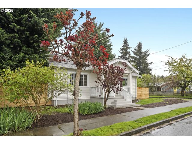 9304 N HODGE Ave, Portland, OR 97203