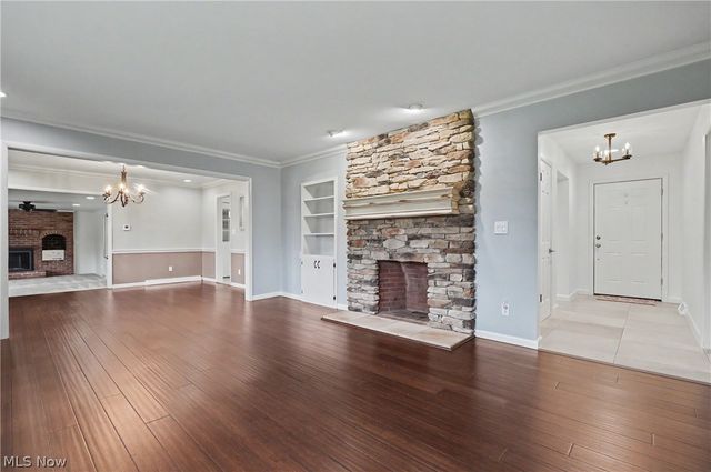 295 Sleepy Hollow Drive, Canfield, OH 44406