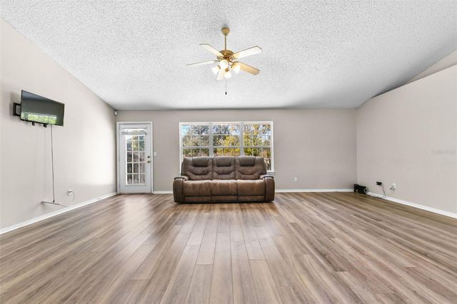 3262 COURTLAND BOULEVARD, Deltona, FL 32738