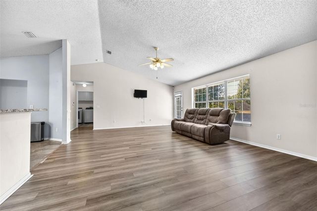 3262 COURTLAND BOULEVARD, Deltona, FL 32738