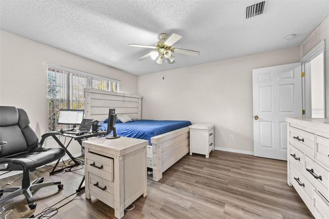 3262 COURTLAND BOULEVARD, Deltona, FL 32738