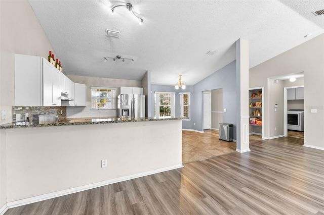 3262 COURTLAND BOULEVARD, Deltona, FL 32738