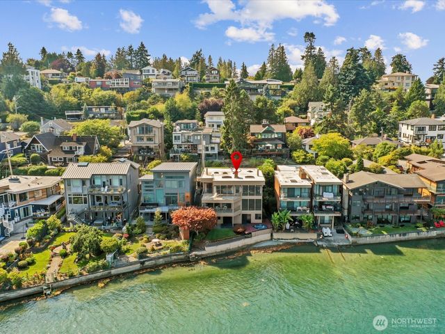 5622 39th Avenue W, Seattle, WA 98199