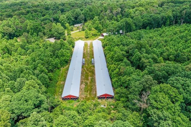 1010 Painter Road, Talking Rock, GA 30175