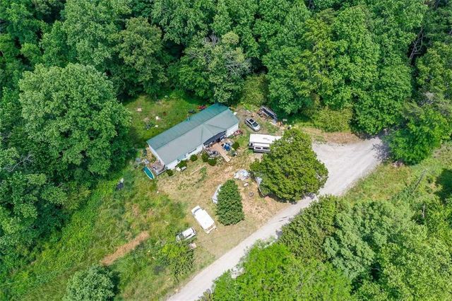 1010 Painter Road, Talking Rock, GA 30175