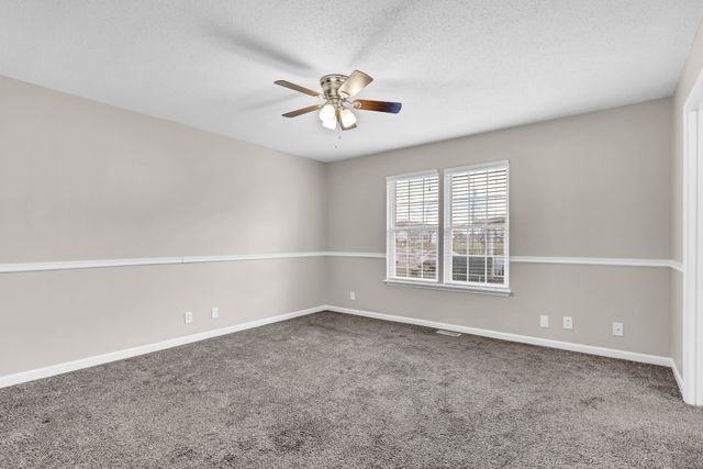 181 Stephanie Dr, Clarksville, TN 37042