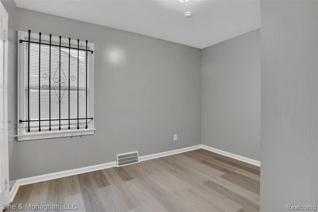 19169 Algonac Street, Detroit, MI 48234