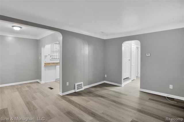 19169 Algonac Street, Detroit, MI 48234