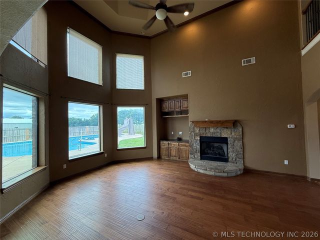 22 Covington, Lone Grove, OK 73401
