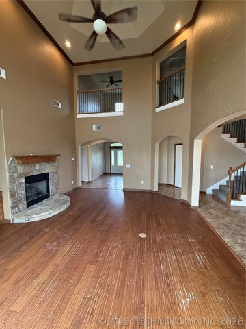 22 Covington, Lone Grove, OK 73401