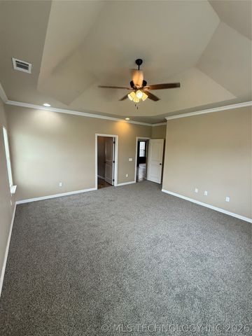22 Covington, Lone Grove, OK 73401