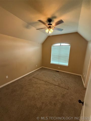 22 Covington, Lone Grove, OK 73401