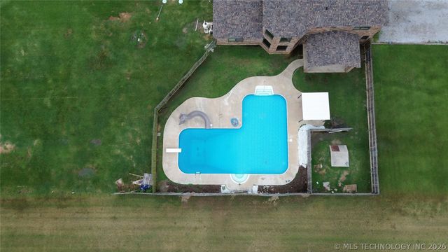 22 Covington, Lone Grove, OK 73401